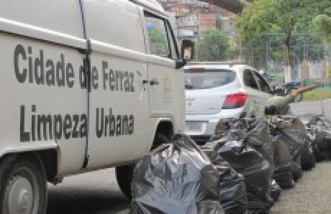 Serviços de cata-treco e limpeza são intensificados
