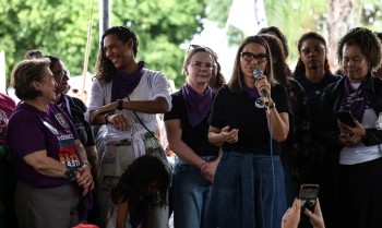 Seis ministras e um ministro participam do Levante de Mulheres no DF