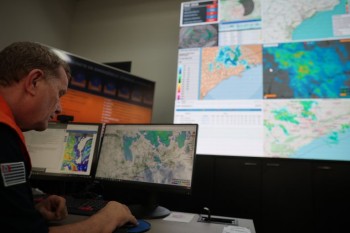 Defesa Civil SP alerta para tempestade, rajadas de vento de até 90 km/h