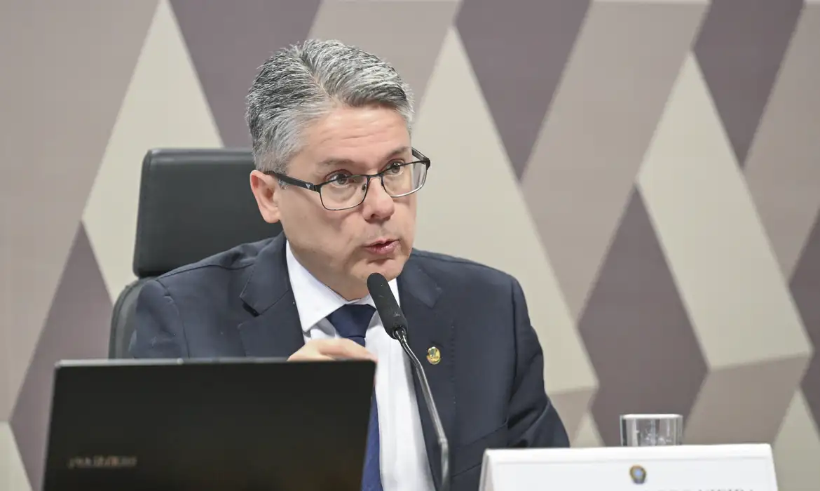 CCJ do Senado aprova PL Antifacção e texto segue para o plenário