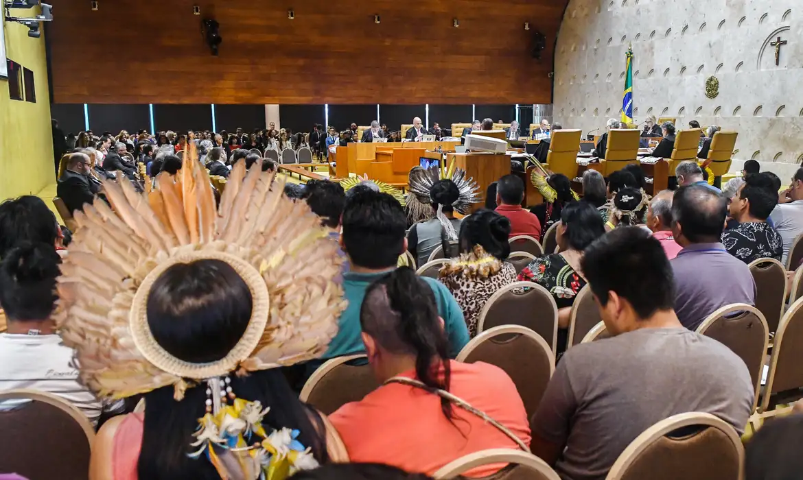 STF abre sessão de julgamento do marco temporal de terras indígenas