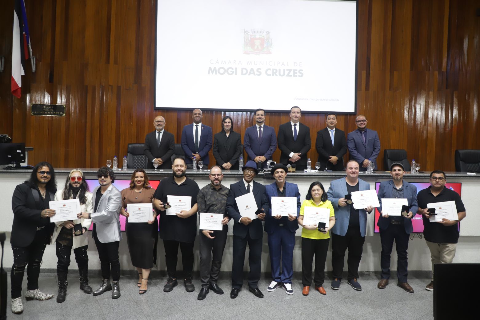 Câmara outorga “Medalha de Mérito Cultural Wanda Coelho Barbieri”