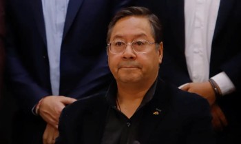 Ex-presidente da Bolívia é detido pela polícia