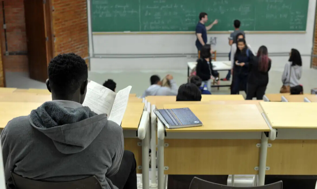 SC: Assembleia proíbe cotas raciais em universidades estaduais