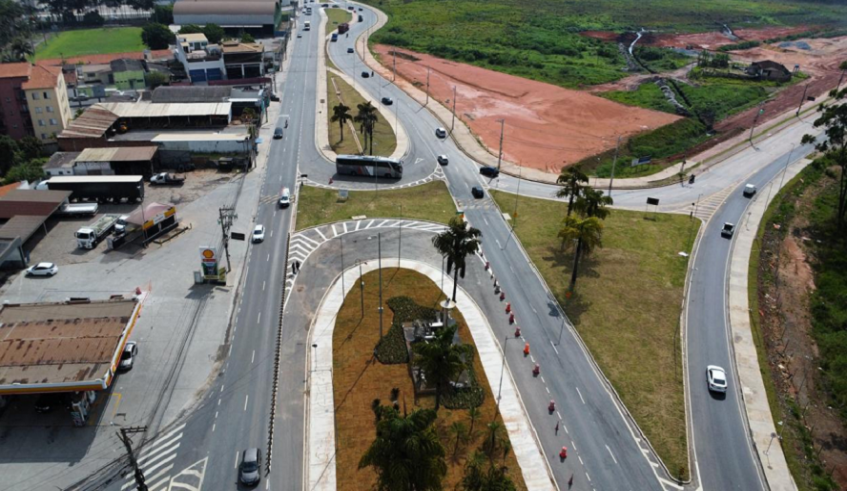 Avenida Rodrigues Filho terá trecho com proibição de caminhões em horário de pico