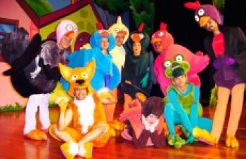 Grupo Ala interpreta "A Turma do Galo Carijó"