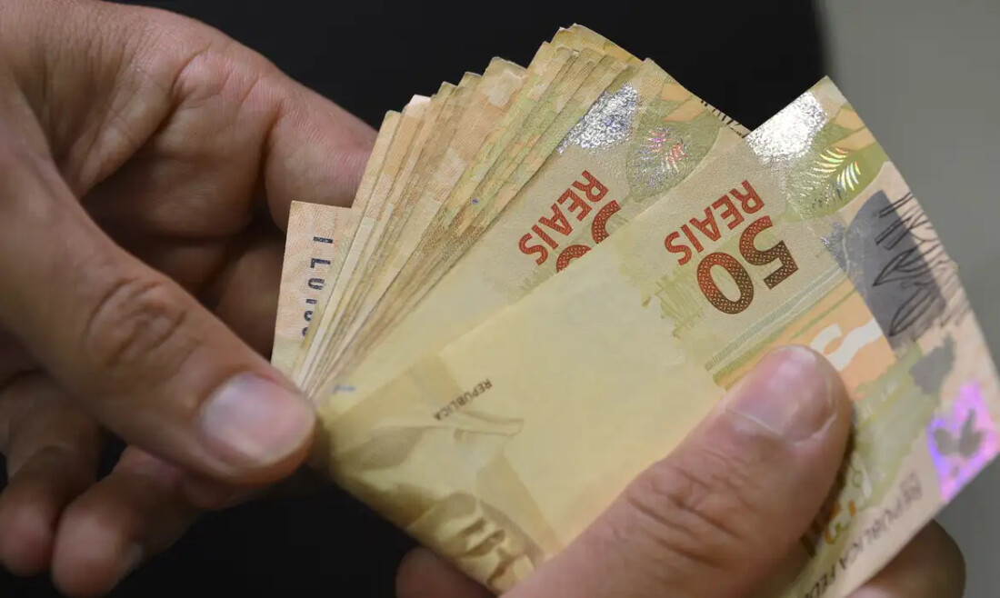 Segunda parcela do 13º salário deve ser paga até a próxima sexta-feira
