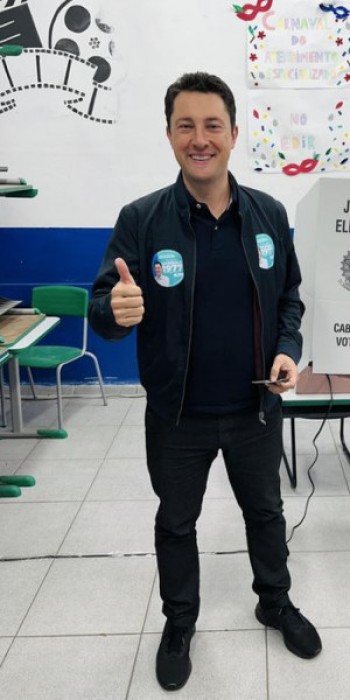 Reeleitos são destaque entre os cinco mais votados