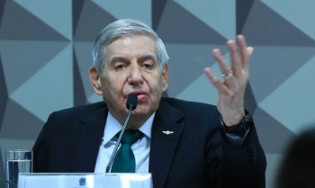 PF pede mais tempo para concluir perícia de Augusto Heleno