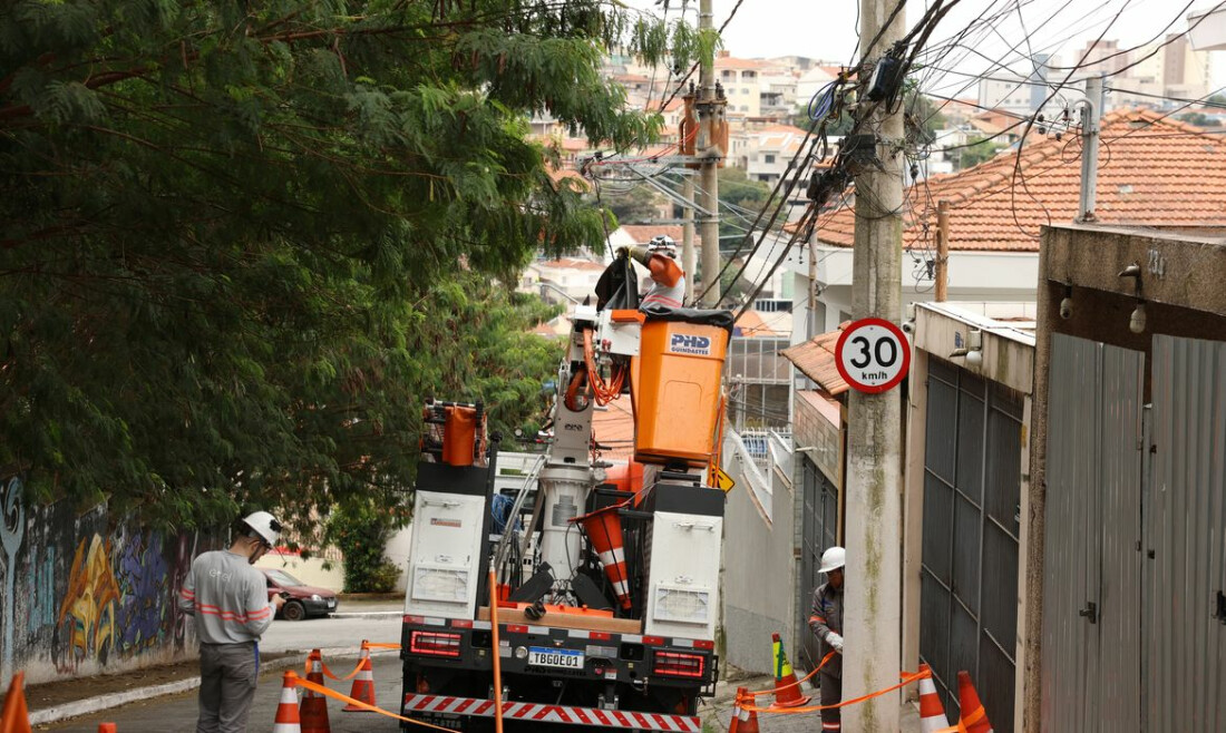 Enel anuncia R$ 10 bi em investimentos com foco em rede subterrânea