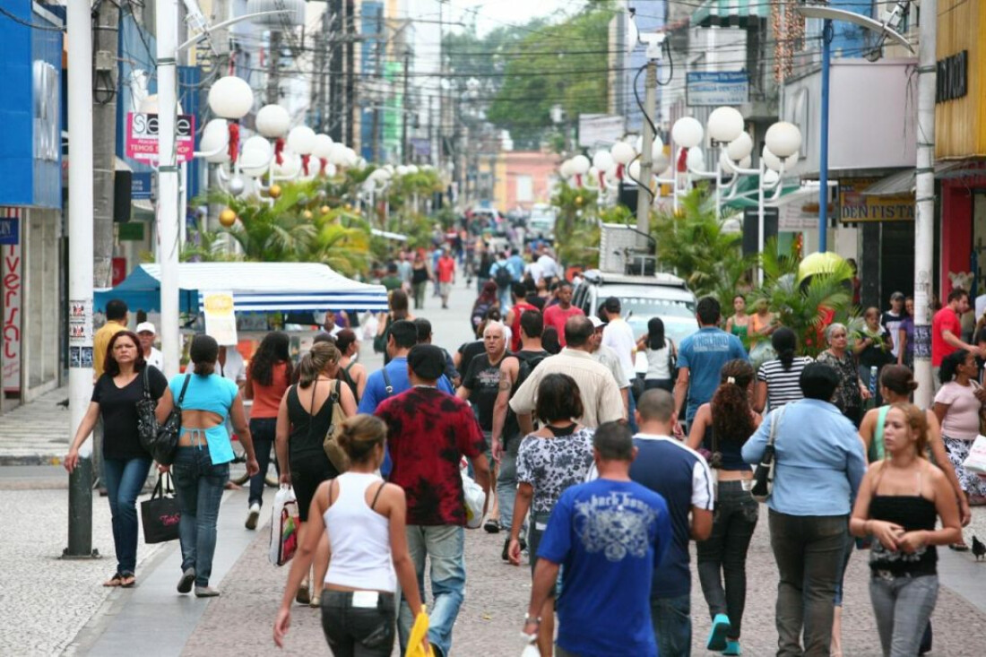 Comércio do Alto Tietê tem desempenho moderado em 2025 e projeta 2026 de cautela
