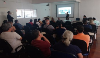 Vice-prefeito e secretários de Mobilidade fazem reunião com moradores do Nova Mogilar