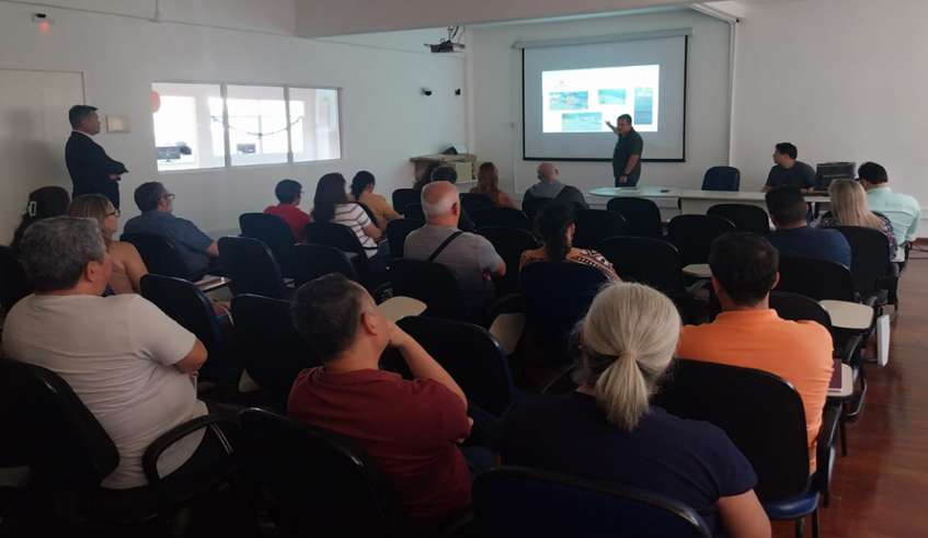 Vice-prefeito e secretários de Mobilidade fazem reunião com moradores do Nova Mogilar