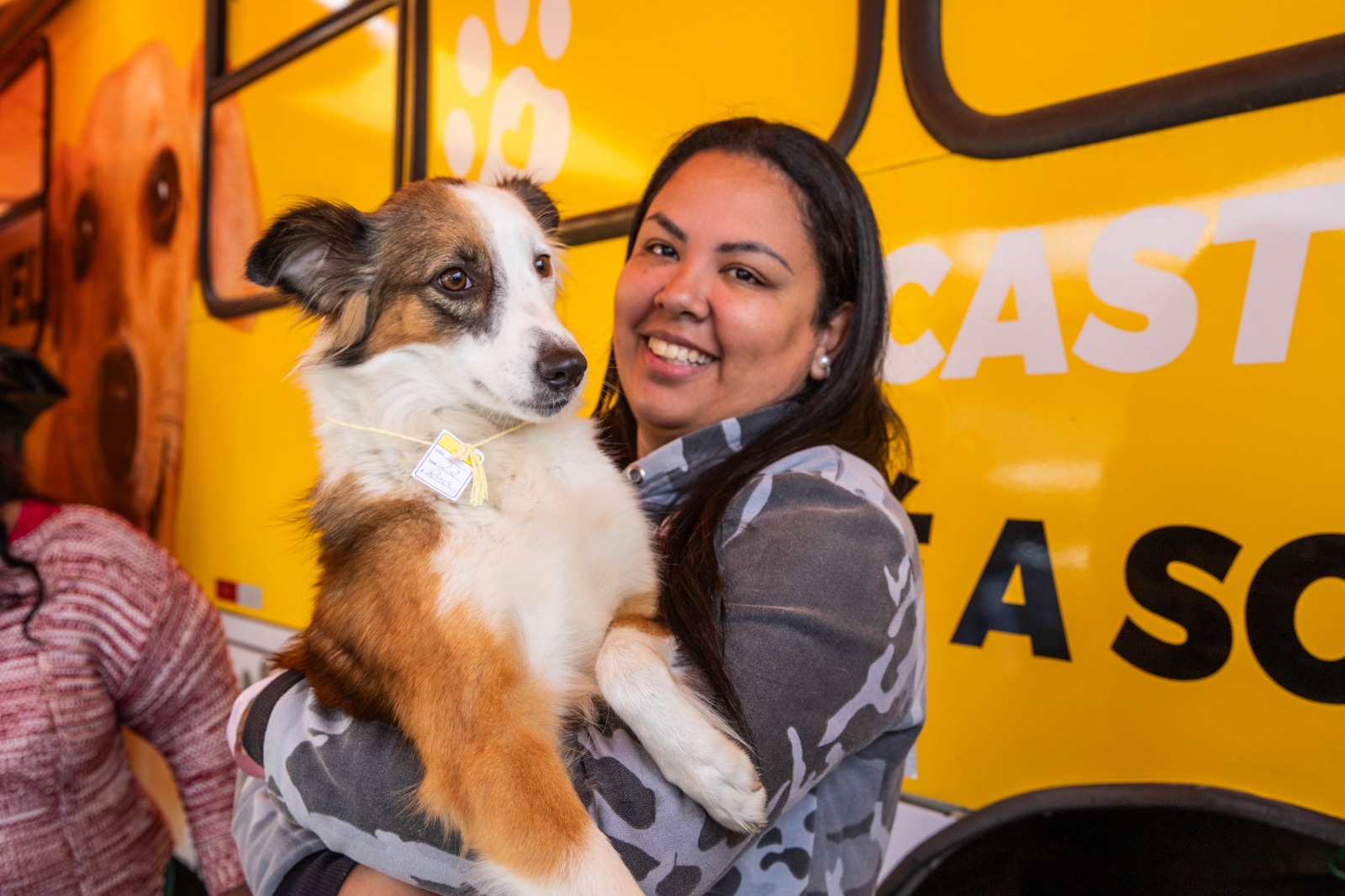 Ferraz realiza mais de 3,3 mil castrações de cães e gatos em 2025