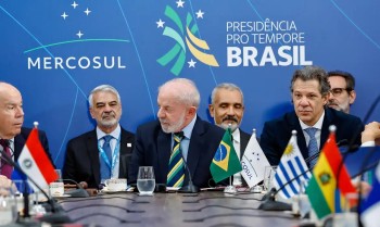 Intervenção na Venezuela seria catástrofe humanitária, diz Lula