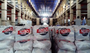 Alimentos da agricultura familiar abastecem a cesta do Natal sem Fome