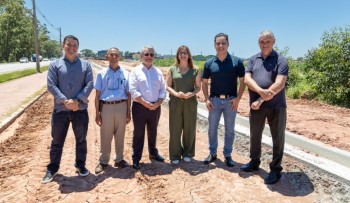 Prefeita Mara Bertaiolli visita área destinada à nova Apae de Mogi das Cruzes