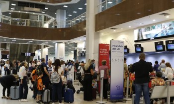 Anac discute com aéreas aumento de voos no Santos Dumont; Paes critica