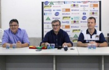 "Serei mais um torcedor do Mogi", diz Paco em despedida