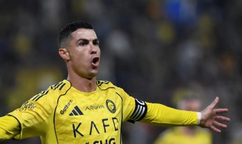 CR7 marca e ajuda Al Nassr a somar 10ª vitória consecutiva no Saudita
