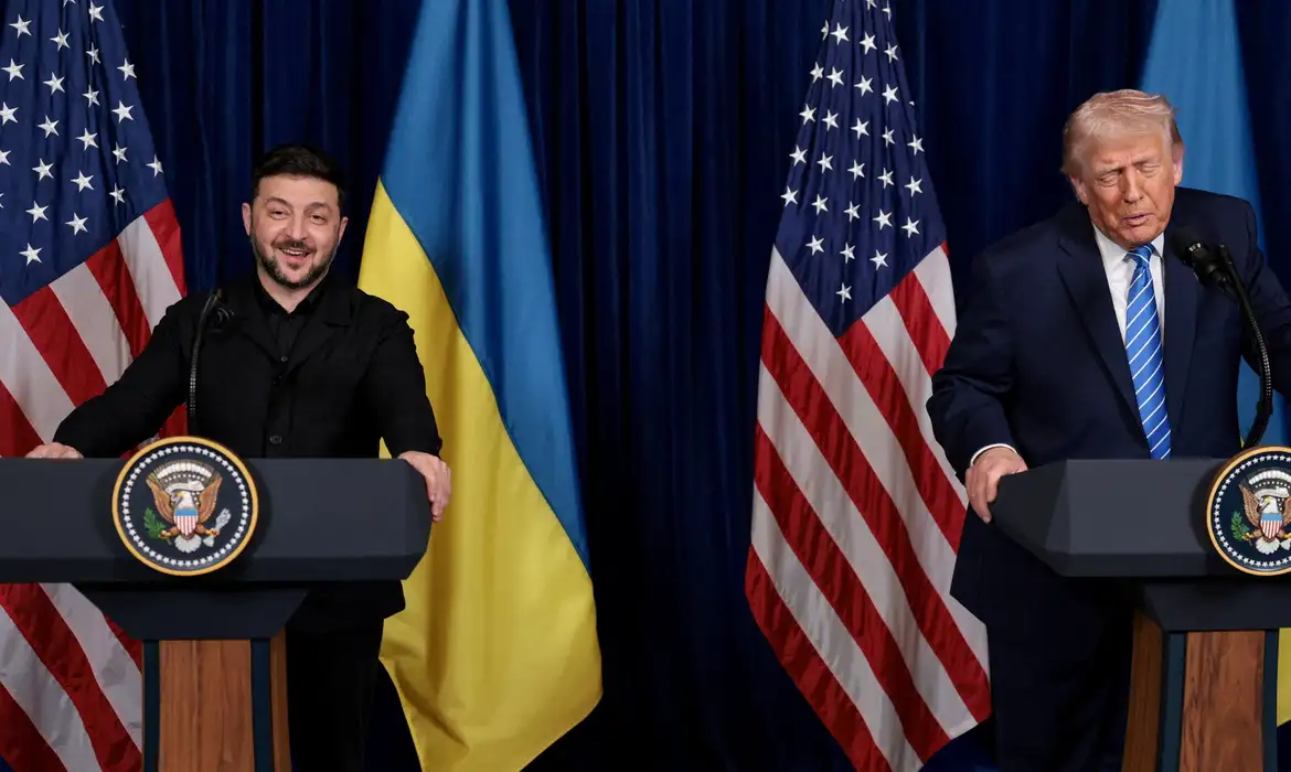 Zelensky discute com Trump presença de tropas dos EUA na Ucrânia