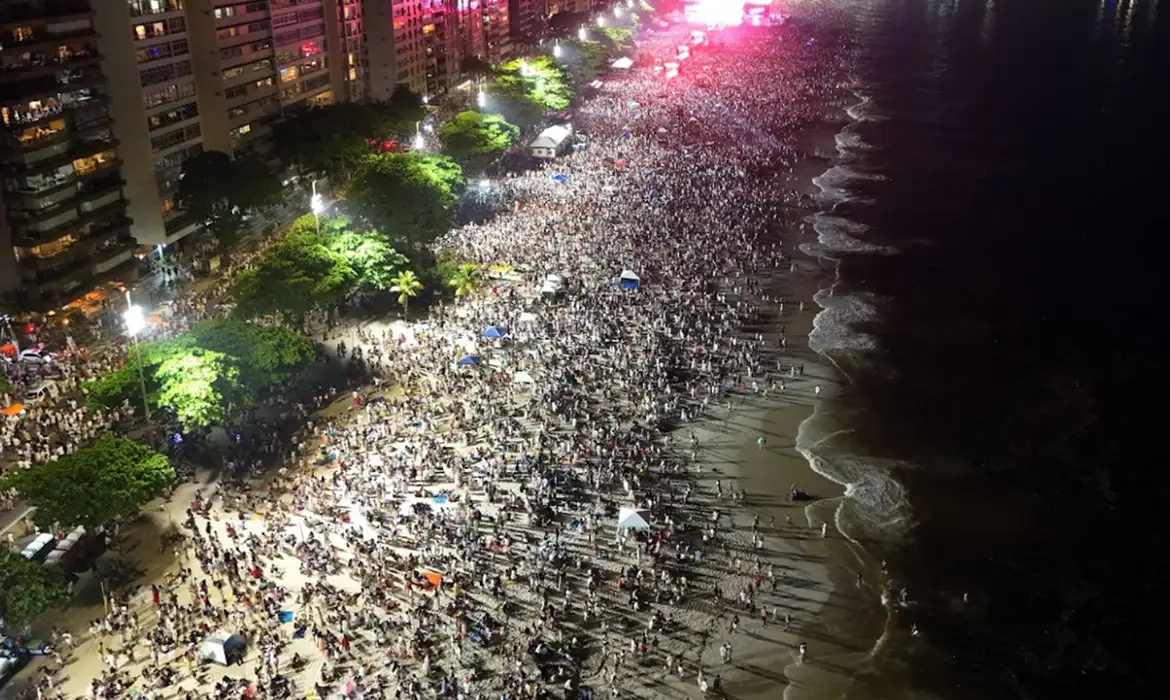 Turistas lotaram rede hoteleira de Niterói no réveillon