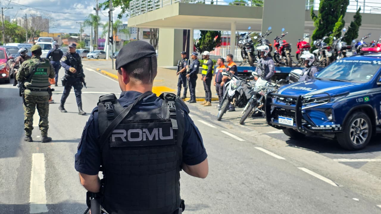 Operação Ano Novo intensifica fiscalização e recolhe motocicletas irregulares em Poá  