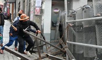 Bolívia: protestos desafiam governo após aumento de combustíveis