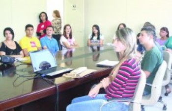 Balcão do Emprego de Ferraz oferece 100 vagas