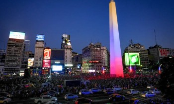 Venezuelanos no exterior reagem a ataque dos EUA e queda de Maduro