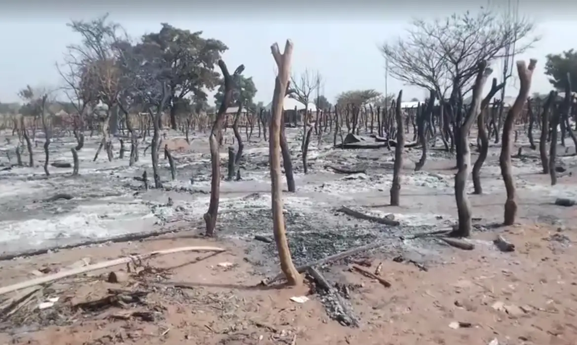Ataque a mercado deixa ao menos 30 mortos na Nigéria, diz polícia