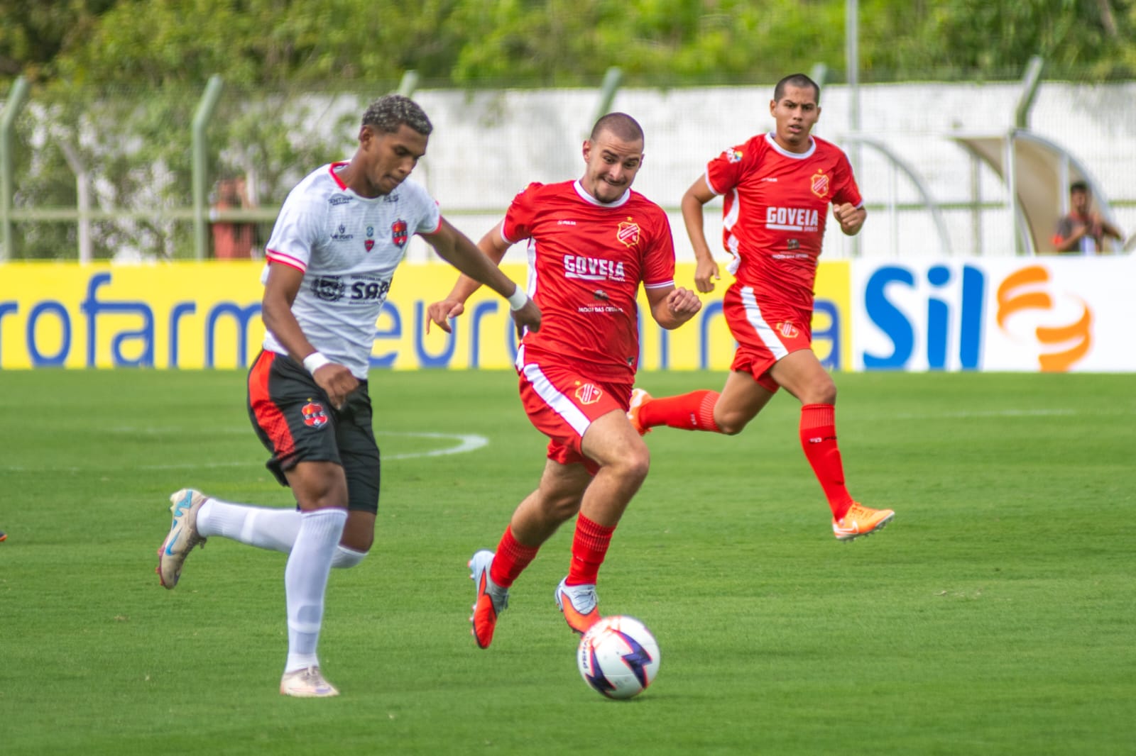 União Mogi vence o Confiança na estreia da Copinham, no Nogueirão 
