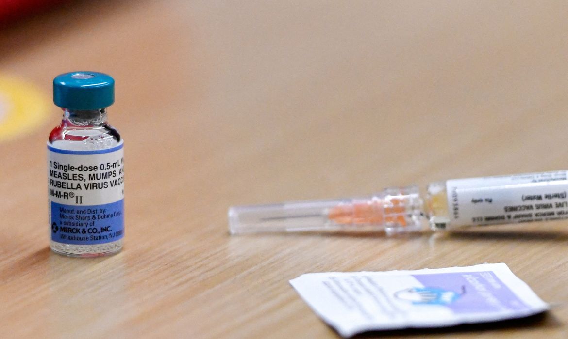 EUA reduzem recomendação para quatro vacinas infantis, incluindo gripe