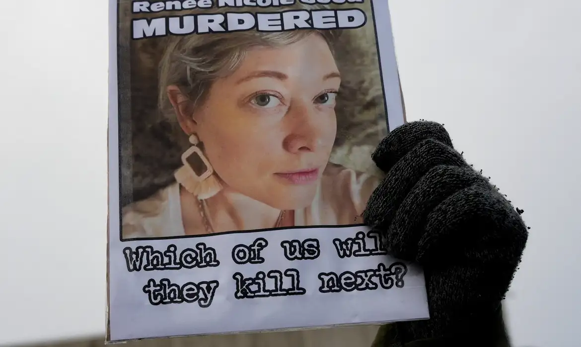 Mãe e poetisa: quem era a mulher morta pela polícia nos EUA?