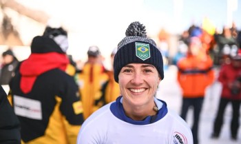 Skeleton: Nicole Silveira é bronze em etapa da Copa do Mundo na Suíça