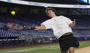 Dores lombares tiram João Fonseca de mais um torneio na Austrália