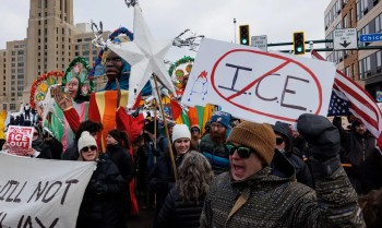Milhares vão às ruas nos EUA contra a política migratória de Trump