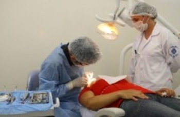 Saúde promove avaliações odontológicos entre os idosos que frequentam o Pró-Hiper