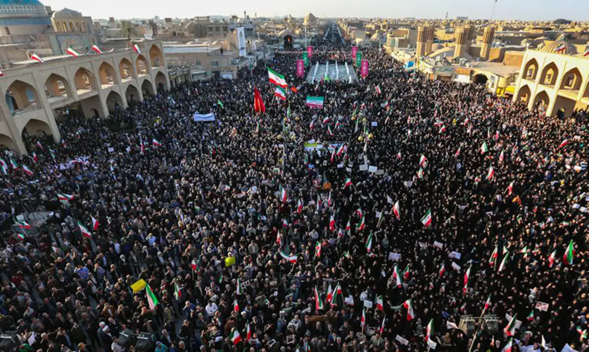 Governo brasileiro lamenta mortes no Irã e defende soberania do país