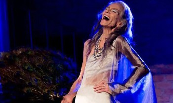 Morre aos 89 anos a atriz e modelo Vera Valdez