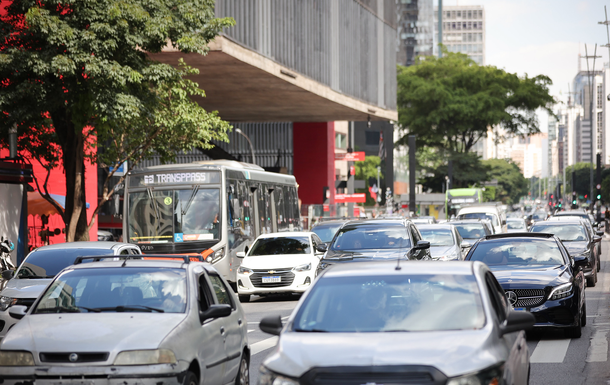 IPVA 2026: Estado de SP prevê isenção para carros com mais de 20 anos desde 2008