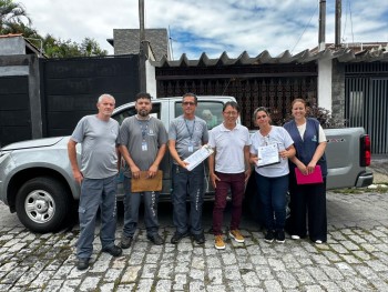 Vereador Artur Takayama acompanha ação de combate à dengue nos bairros de Suzano