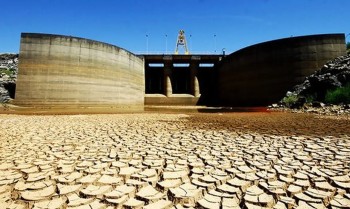 Chuvas abaixo da média tendem a persistir e agravar seca em São Paulo