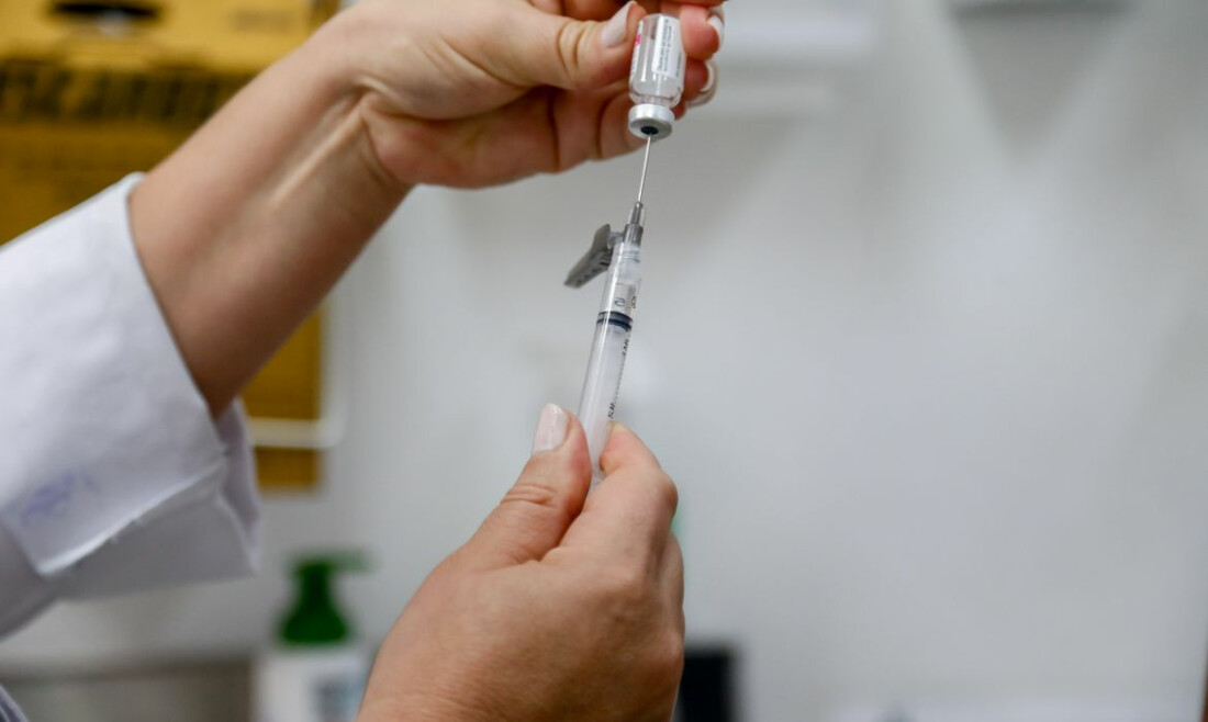 Botucatu inicia vacinação contra dengue com imunizante do Butantan