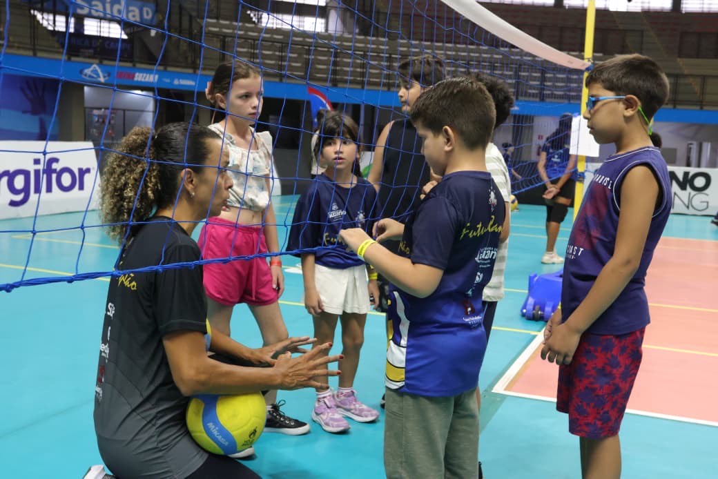 1° Festival Minivôlei do Suzano reúne 200 pessoas na Arena