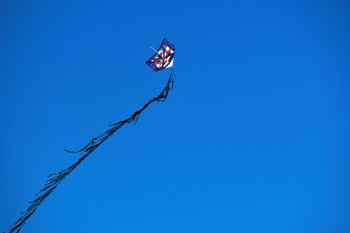 EDP registra alta de 19% em ocorrências com pipas na rede elétrica no Alto Tietê