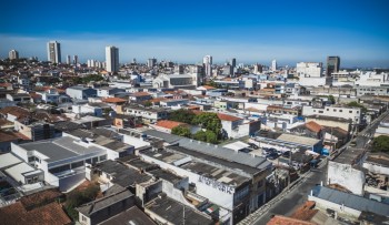 Prefeitura reforça fiscalização de lei que determina tela visível no caixa