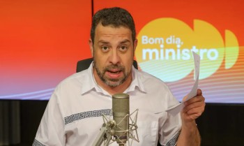 Fim da escala 6x1 deve aumentar produtividade, diz Boulos