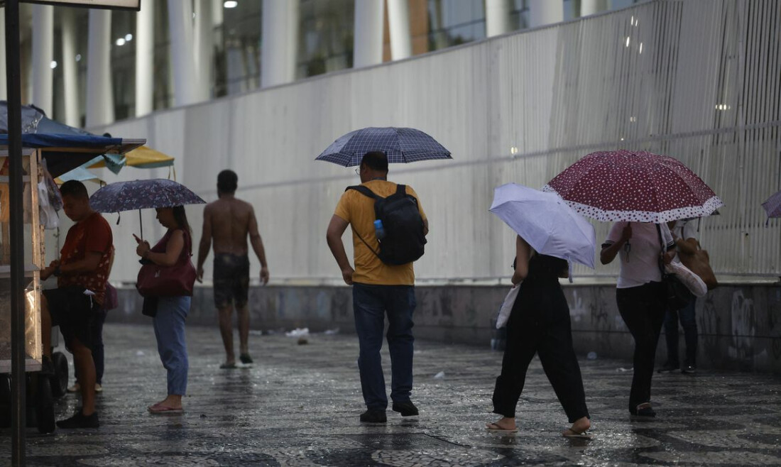 Inmet: maioria das regiões tem alerta de chuvas intensas nesta quarta