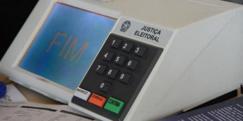 Votação termina nas escolas da região